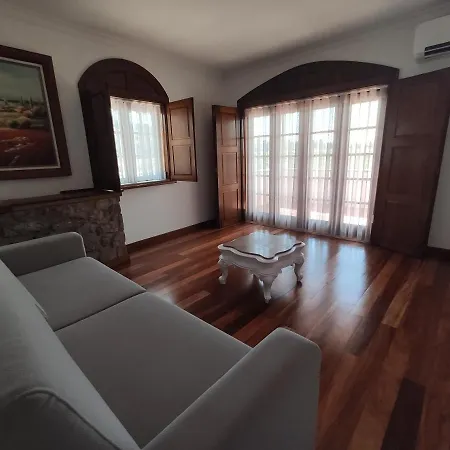 Κατάλυμα σε φάρμα Quinta Santa Lucrecia